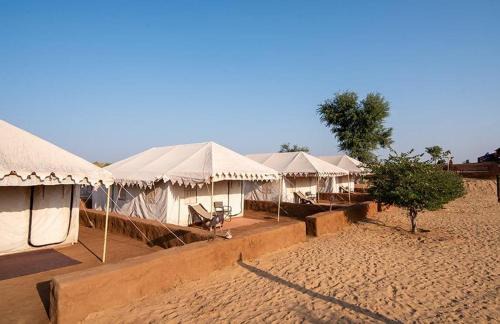 Osian Otro | Osian Desert Camp Safari