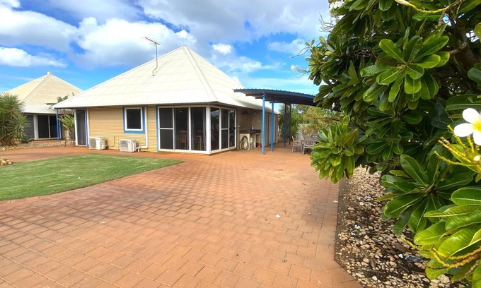 Exmouth Villa | Osprey Holiday Village Unit 113/2 Bedroom - Apartamento acogedor ideal para familias pequeñas