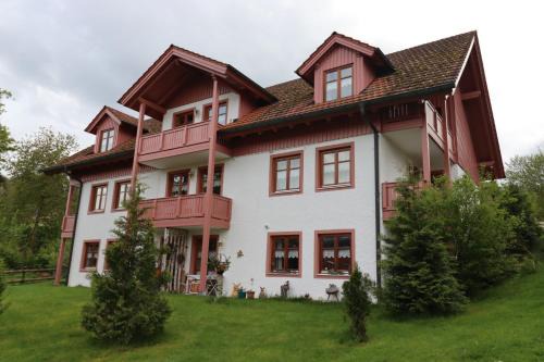Schwarzenbach Apartamento | Osserapartment