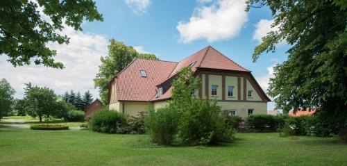 Zweedorf Apartamento | Ostsee-Landhaus