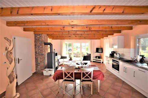 Hohwacht Apartamento | Ostseeliebe-Erd-Links-3-KK-H