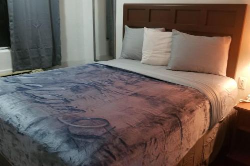 Stillwater Apartamento | OSU 2 Queen Beds Hotel Room 201 Wi-Fi Booking