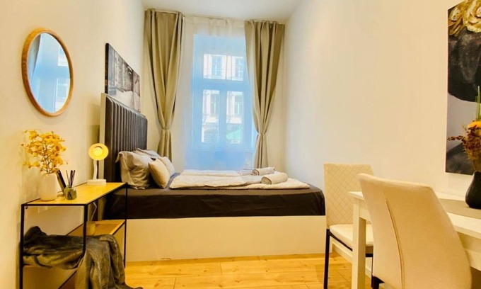 Ottakring Apartamento | Ottakring Gem/Cozy Room /w Breathtaking City Views