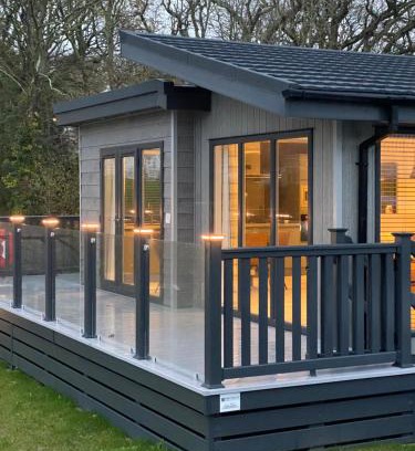 New Forest District Chalet De Esquí | Otters Rest Executive High Spec Lodge Shorefield County Park Lymington New Forest