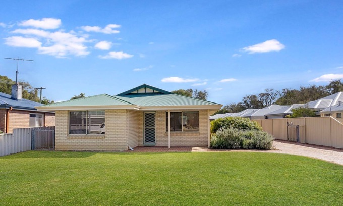 West Busselton Casa | Our Beach House- Busselton