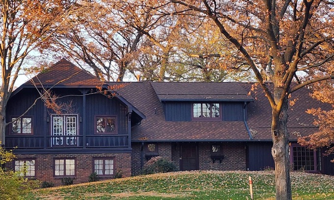 Des Moines Casa | Our Family Retreat on 2.5 acres