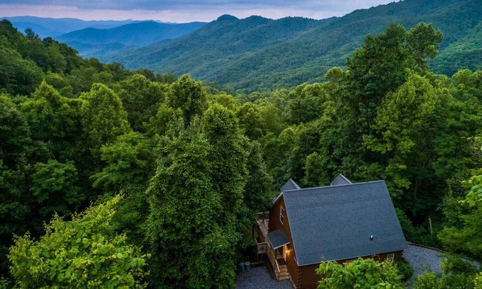 Cullowhee Casa | Our Pinnacle - Private Home Nestled in the heart of the Smokies - With a hot tub!