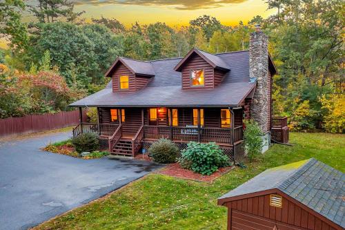 Westminster Casa | Our Pondside Cabin