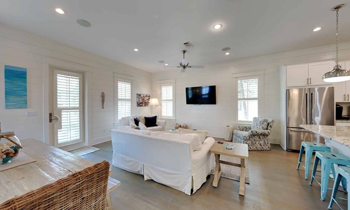 Lakeside at Blue Mountain Beach Condominio | Our Treasure