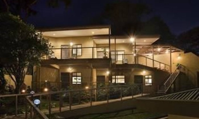 Escazú Hotel | Out of Bounds Hotel
