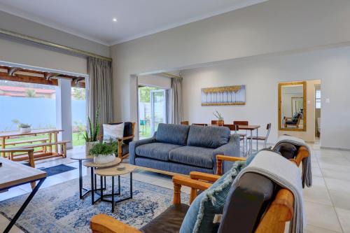 George Cabina | Out of Bounds Self-Catering Lodge