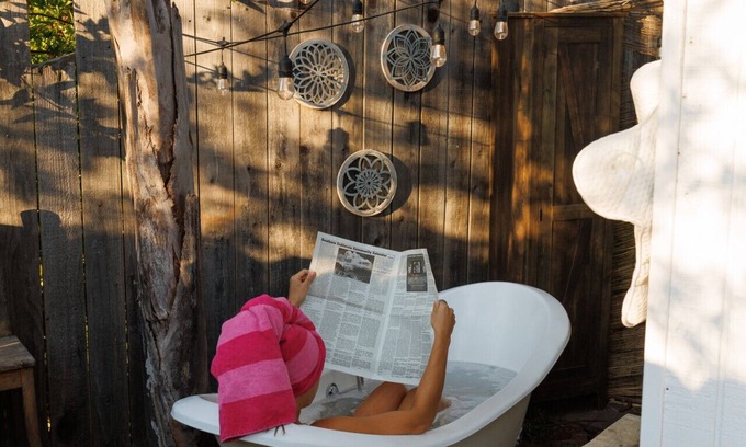 Fernwood Casa | Outdoor Clawfoot, Hot Tub, Deck - The Farmhouse