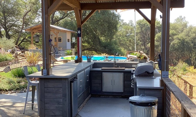 Auburn Casa | Outdoor relaxation in the country