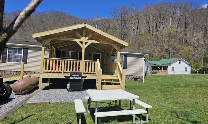 Northfork Casa | Outlaw House2 "Jake's place "