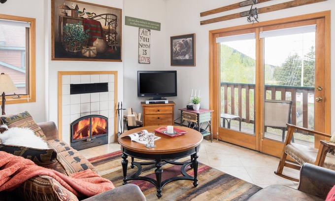 Jackson Casa | Puesto avanzado: Clark's Knoll 351 - Acogedor de 3 dormitorios en la ciudad de Jackson