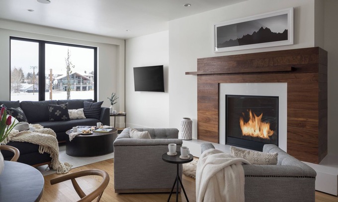 Jackson Condominio | Puesto avanzado: One Town Hill 201