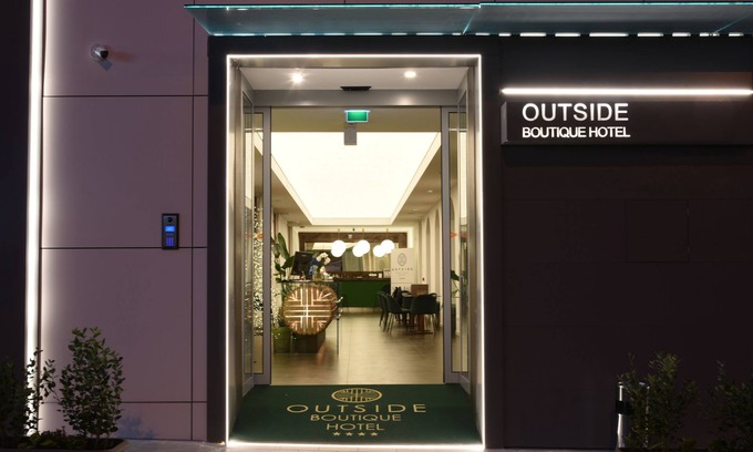 Foggia Hotel | Outside Hotel