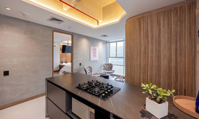 San Diego Apartamento | Outstanding 1BR Apt with Jacuzzi & A/C in El Poblado