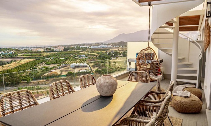 Nueva Milla de Oro Apartamento | OV- Stunning flat in relaxing resort, gym