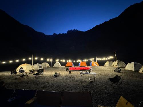 Musandam Governorate Otro | Overnight Musandam 15 tents whole Private camp for groups bathroom and kitchen