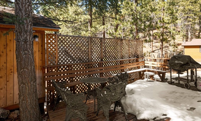 Fawnskin Casa | Owl Cabin