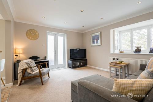 St Leonards Apartamento | Owl Corner by Grandeur Property