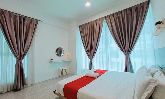 Kampung Sembulan Baru Apartamento | Owl Nest Suite' at Sutera Avenue