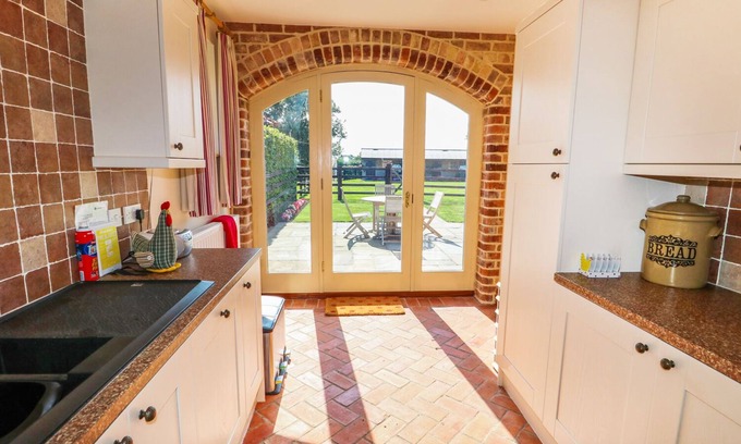 Alford Cabaña | Owl's Roost