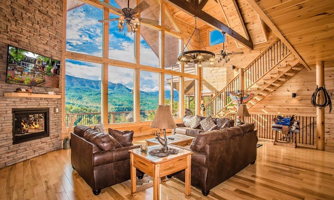 Gatlinburg - Pigeon Forge Cabina | Star Dancer Private Luxury Vistas asombrosas, jacuzzi, teatro Arcade Ideal para niños