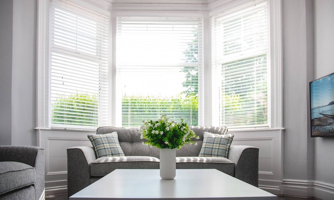 Llandudno Cabaña | OXFORD HOUSE, family friendly, luxury holiday cottage in Llandudno