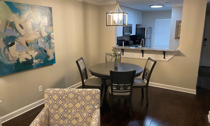 Oxford Condominio | Oxford Ole Miss Condo Walking Distance To Pool, Gym, Campus And Square!
