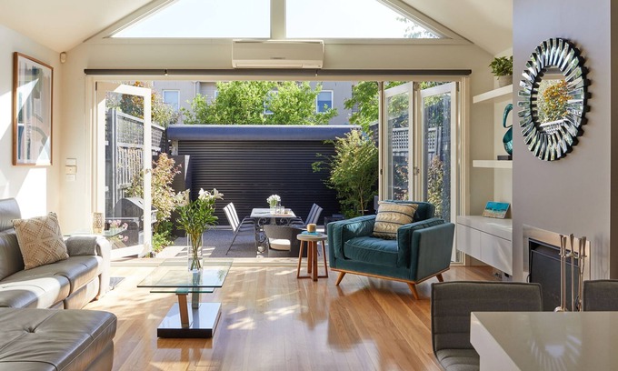 Port Melbourne Casa | LUXICO - Oxley en Spring Street East