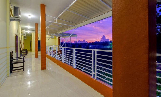 Mataram Hotel | OYO 2450 Hening Homestay Near Pantai Tanjung Bias