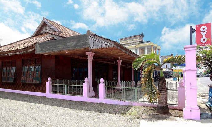 Bengkulu Hotel | OYO 2838 Hotel Ayu