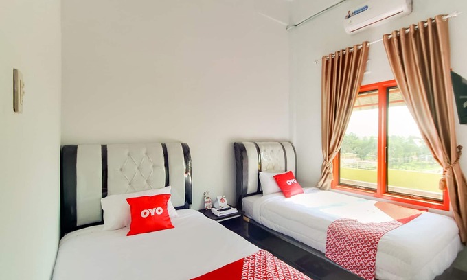Medan Hotel | OYO 3844 Shinta Guesthouse