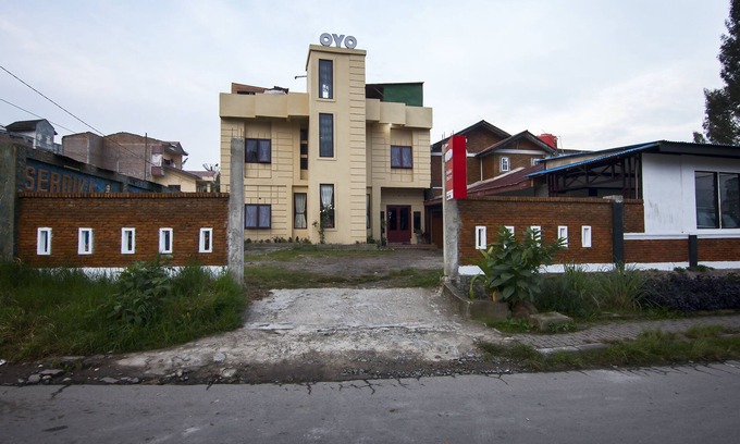 Berastagi Casa | OYO 581 Serdika Pavilion