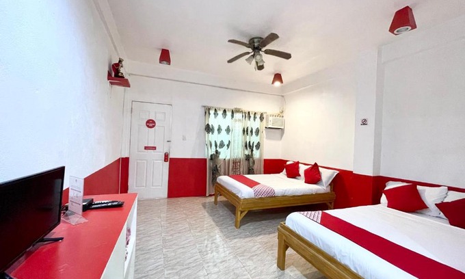 Oslob Hotel | OYO 899 Merie Diz Sunrise Beach Resort