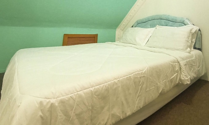Miri Casa | OYO 90247 Homestay Canada Hill