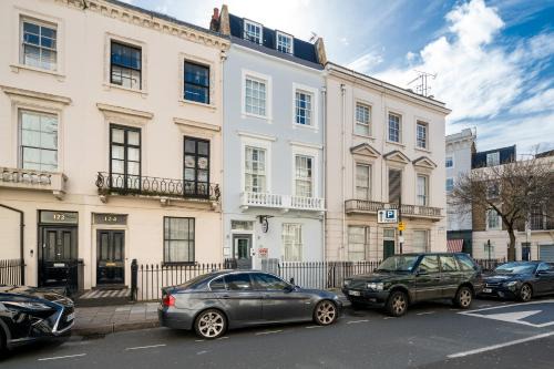 Warwick Hotel | OYO Bakers Hotel London Victoria