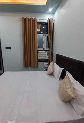 Kanpur Hotel | OYO Flagship Hotel Kiran Raj palce