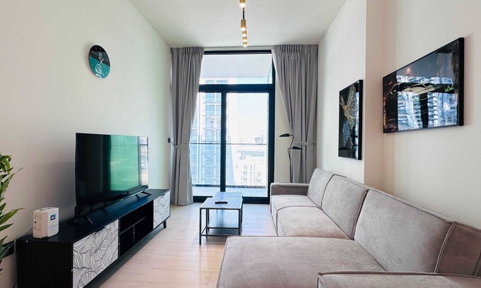 Al Barsha Apartamento | OYO HOME 1458 Premium 1bed Apartment