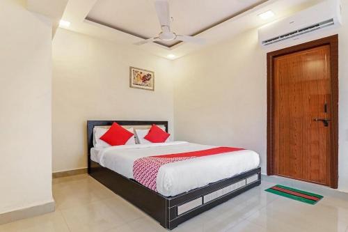 Seeduwa - Katunayake Hotel | OYO KINGS HOTEL