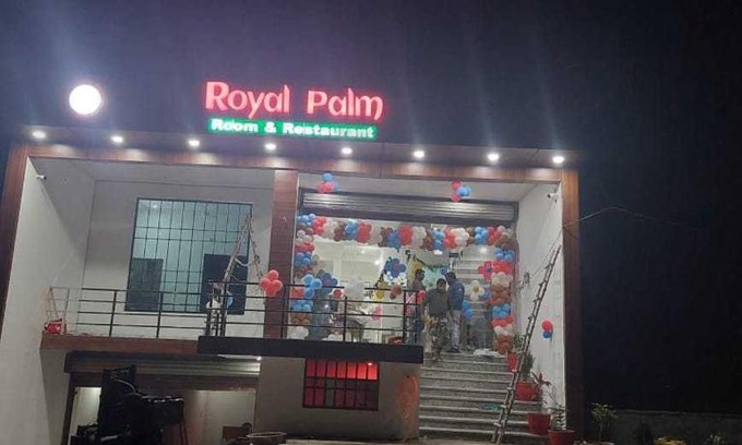 Aligarh Hotel | OYO Royal Palm