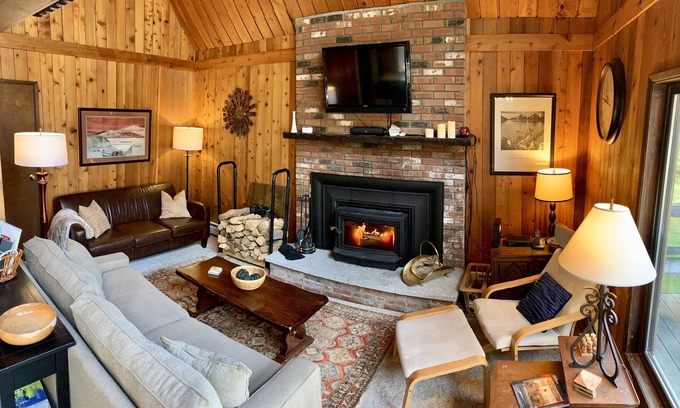 Plymouth Chalet De Esquí | Gran chalet de esquí dúplex entre Killington y Okemo