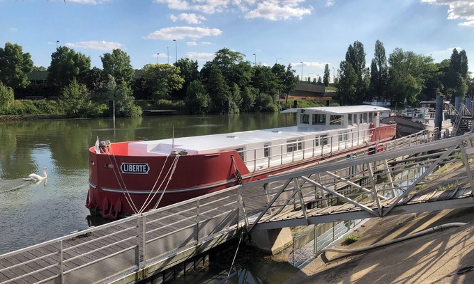 Asnieres-sur-Seine Alquiler De Eote | Péniche Liberté aux Portes de Paris