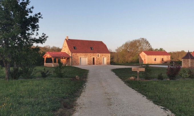 Mauzens-et-Miremont Casa | Périgourdine house La Lino