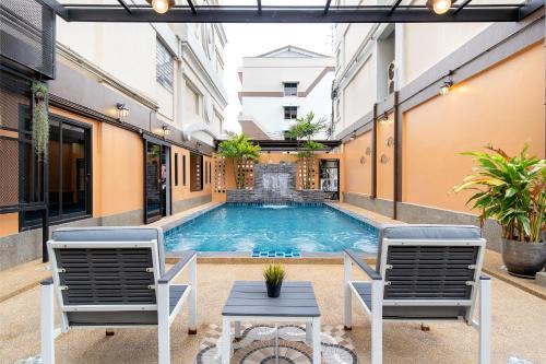 Bang Phlat Hotel | P-Park Hotel Bangkok