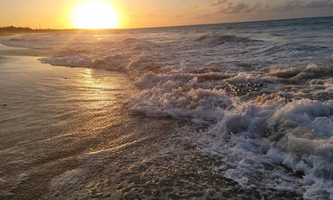 Mediania Baja Condominio | P.R. Beach condo - gated community 2 min walk to private beach!