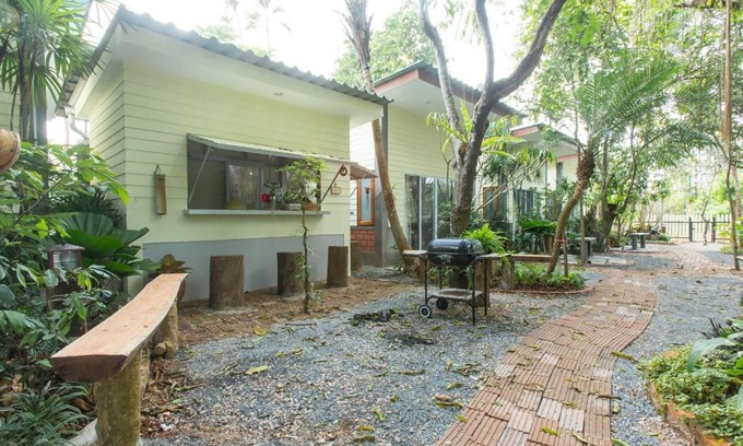 Trang Complejo | P's cottage บ้านพักในสวนสวย