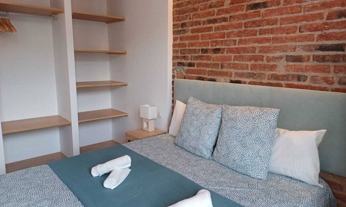 Sant Marti Apartamento | LVP1- Apartamento cerca de la playa de Barcelona - 2 dormitorios con cama doble